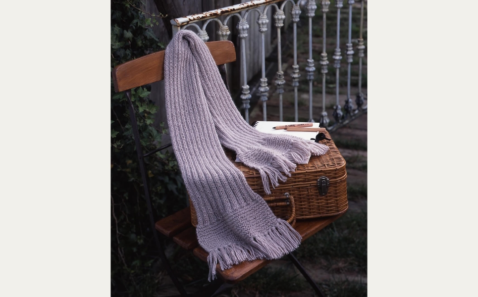 ゴム編みのマフラー