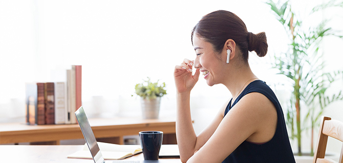 話題の学習法「シャドーイング」を採用。