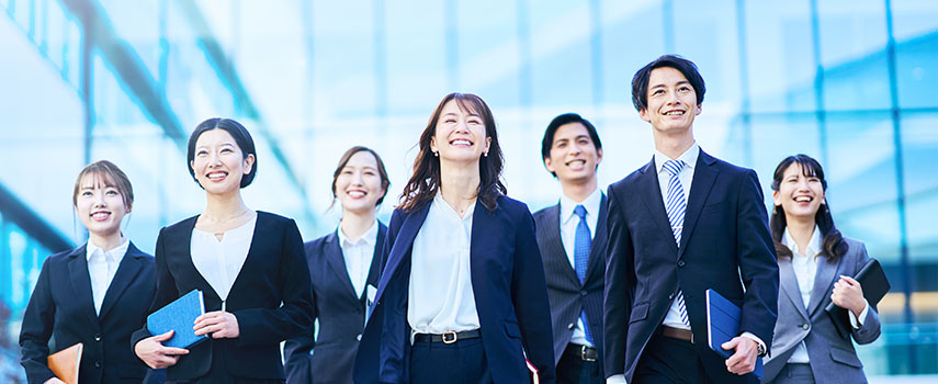 昇進とは？昇格との違い、基準、昇進できる人の特徴を紹介