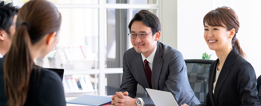 研修とは？ 意味・目的や種類、実施する手順や成功のポイントまで解説