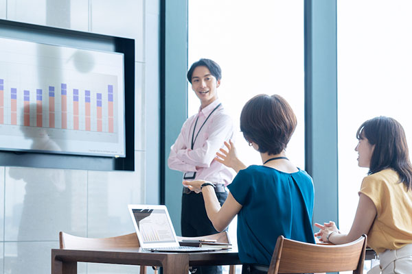 マーケティング関連