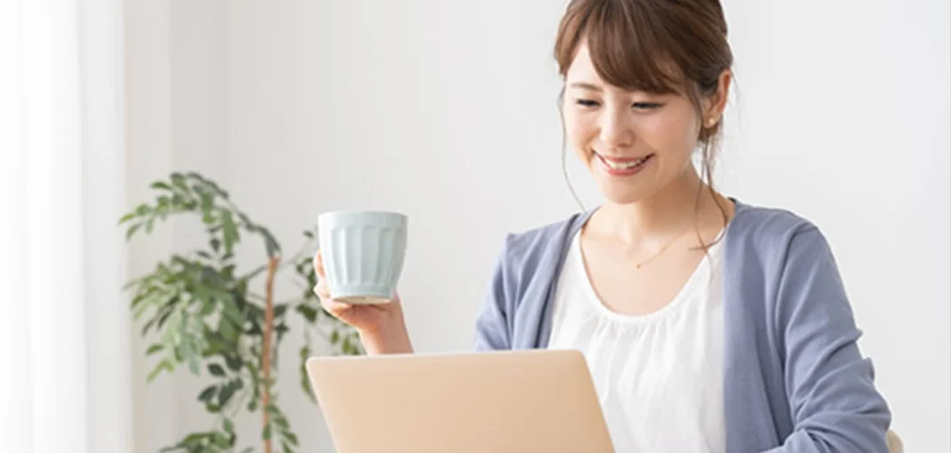 就職後のイメージをつかむ、オリジナル映像教材