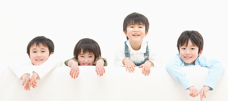 ユーキャンの保育士資格取得講座｜保育士とは